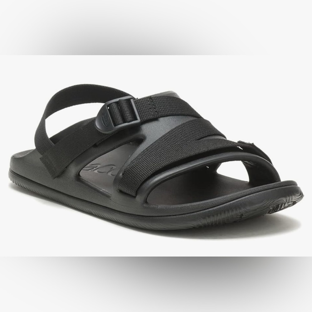 CHACO Chillo’s Sport‎ Sandals. Youth size 4. Black.